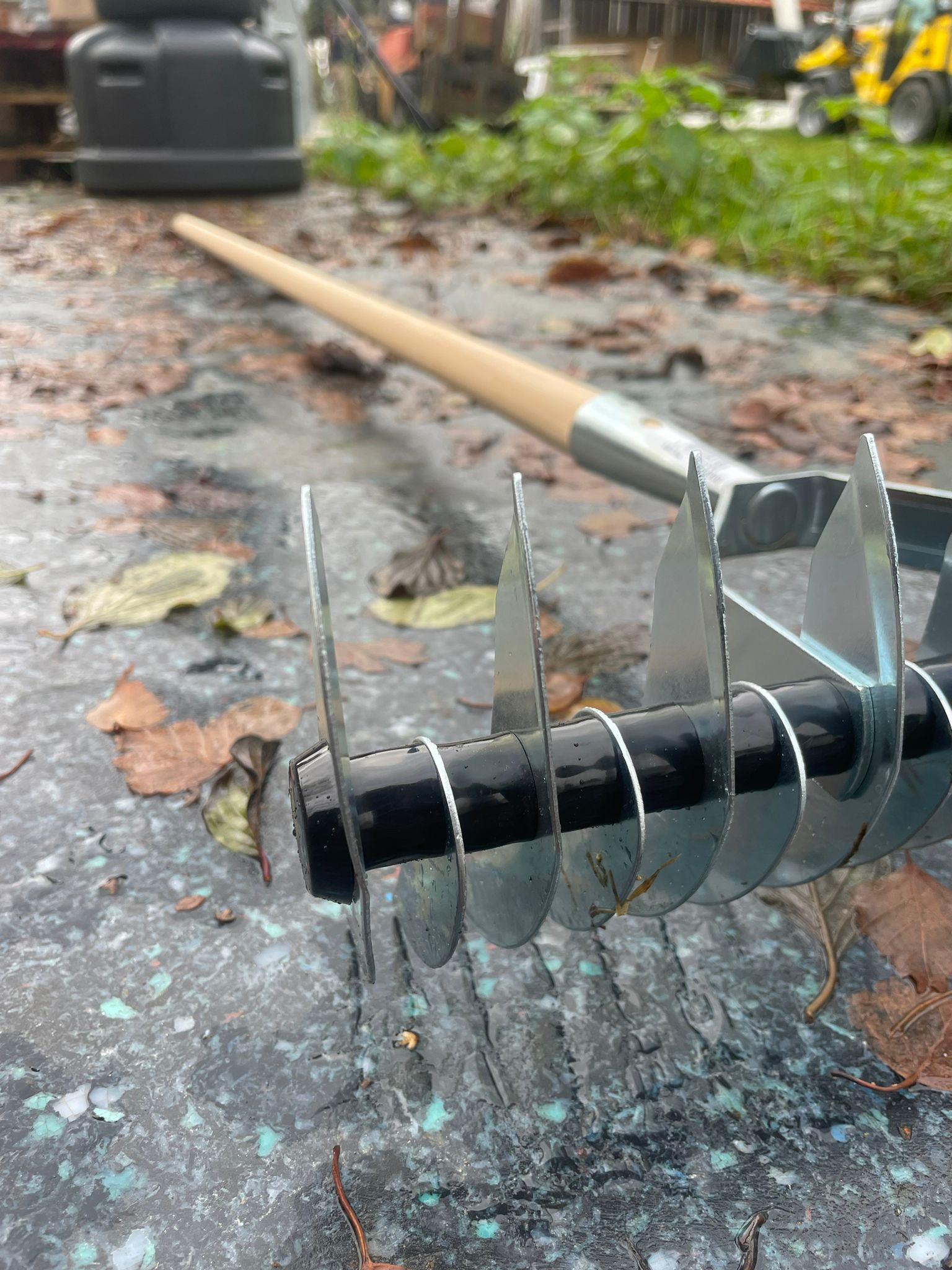 Atlas verticuteerhark verzinkt 36 cm