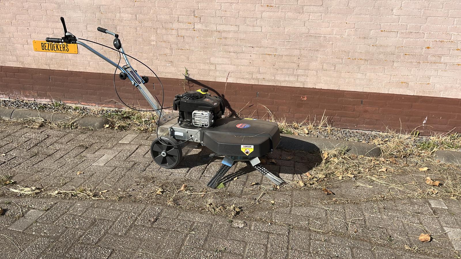 Onkruidborstel benzine 99-KWERN PRO 66