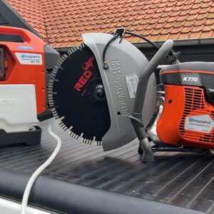 Complete Natzaag Set: Husqvarna K770 + WT15I