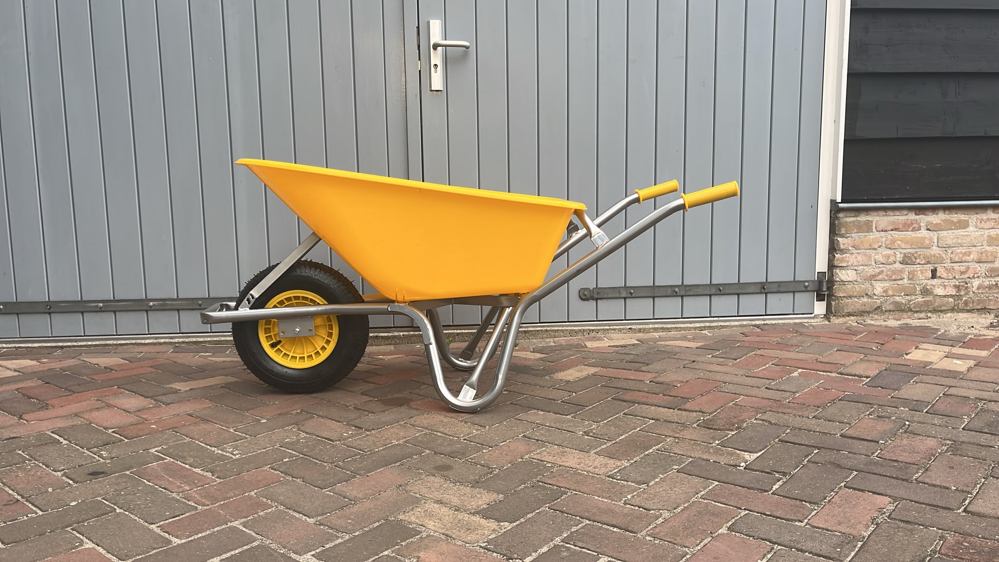 Bouwkruiwagen Heavy Duty 100L – 250 kg