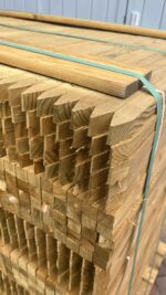 Geïmpregneerde piketpalen 80 cm – 2.250 stuks per pallet