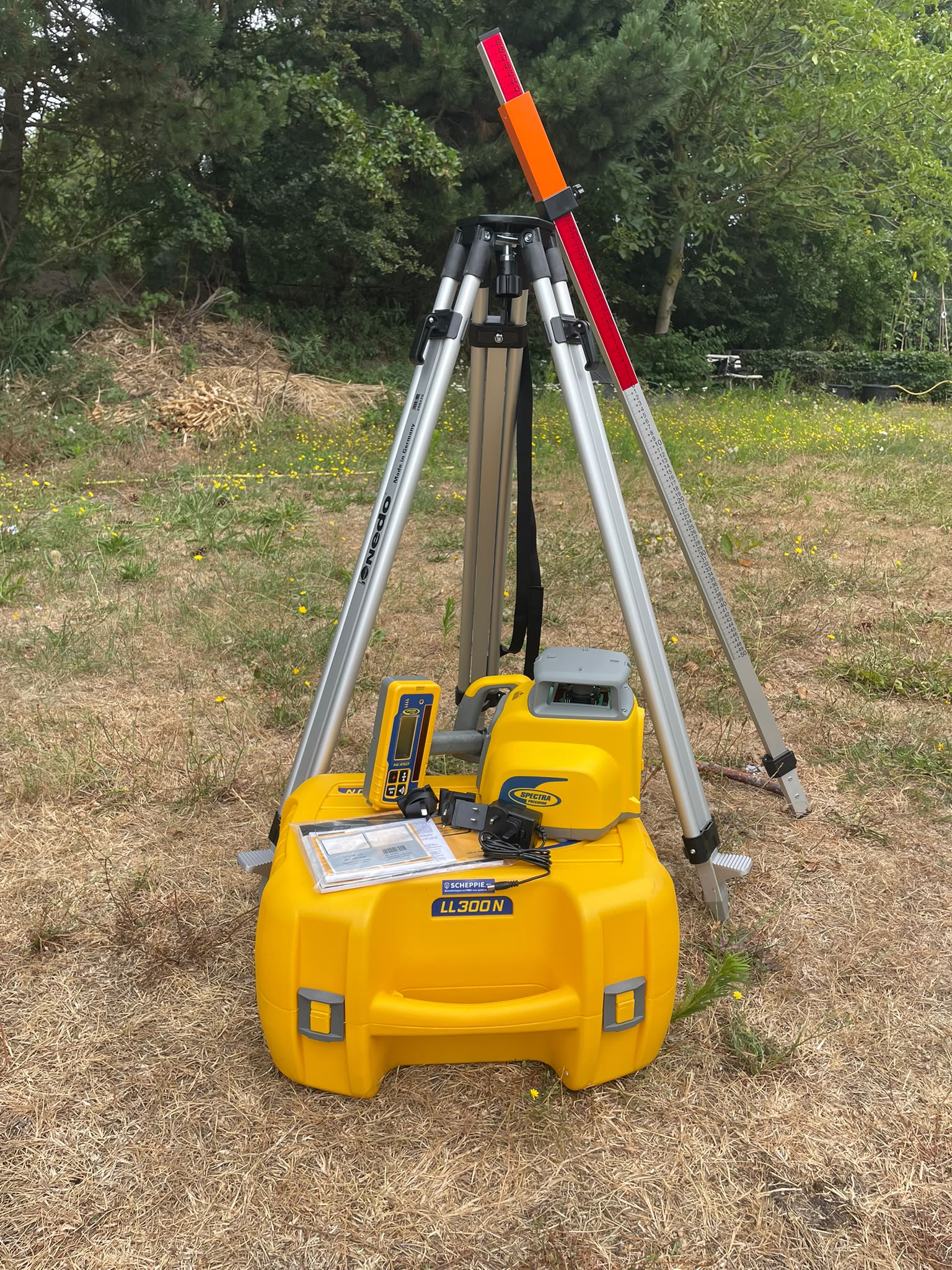Spectra Precision LL300N Bouwlaser Voordeelset