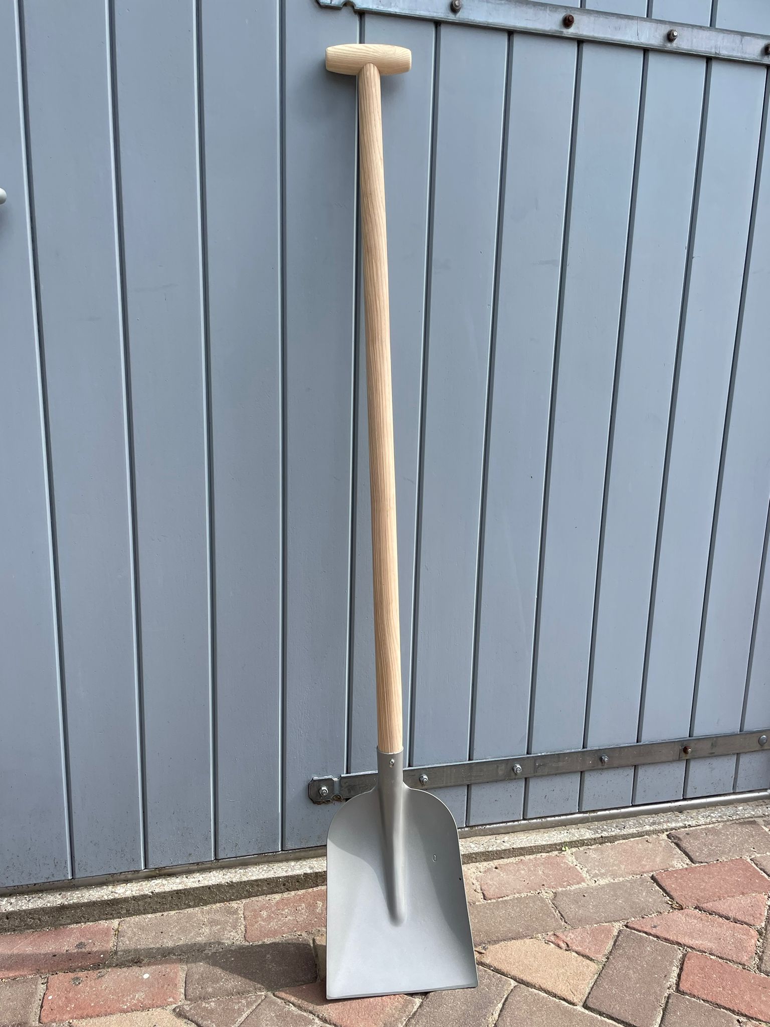 Betonschop 110 cm HS – Houten T-steel – 350 x 220 mm