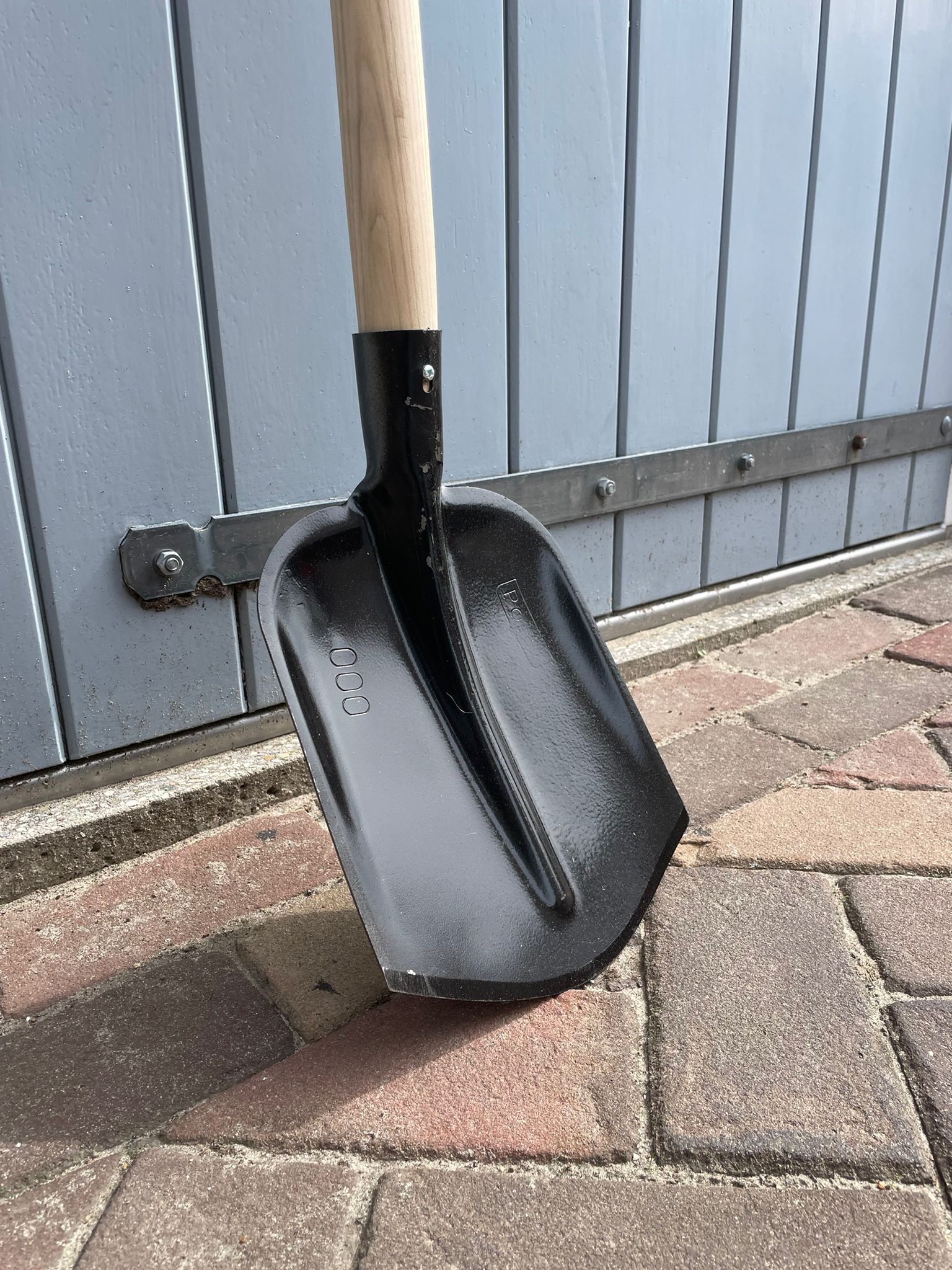 Polet Drentse Bats 00035 – Zwart Gelakt – T-steel 110 cm