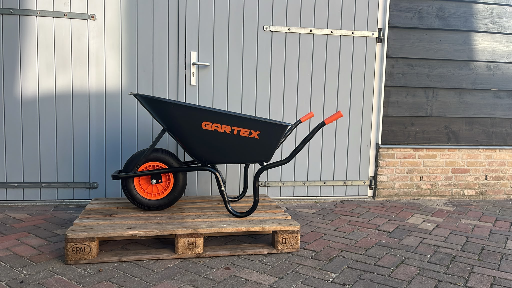 Kunststof Kruiwagen 100L – 160 kg – KW100KID