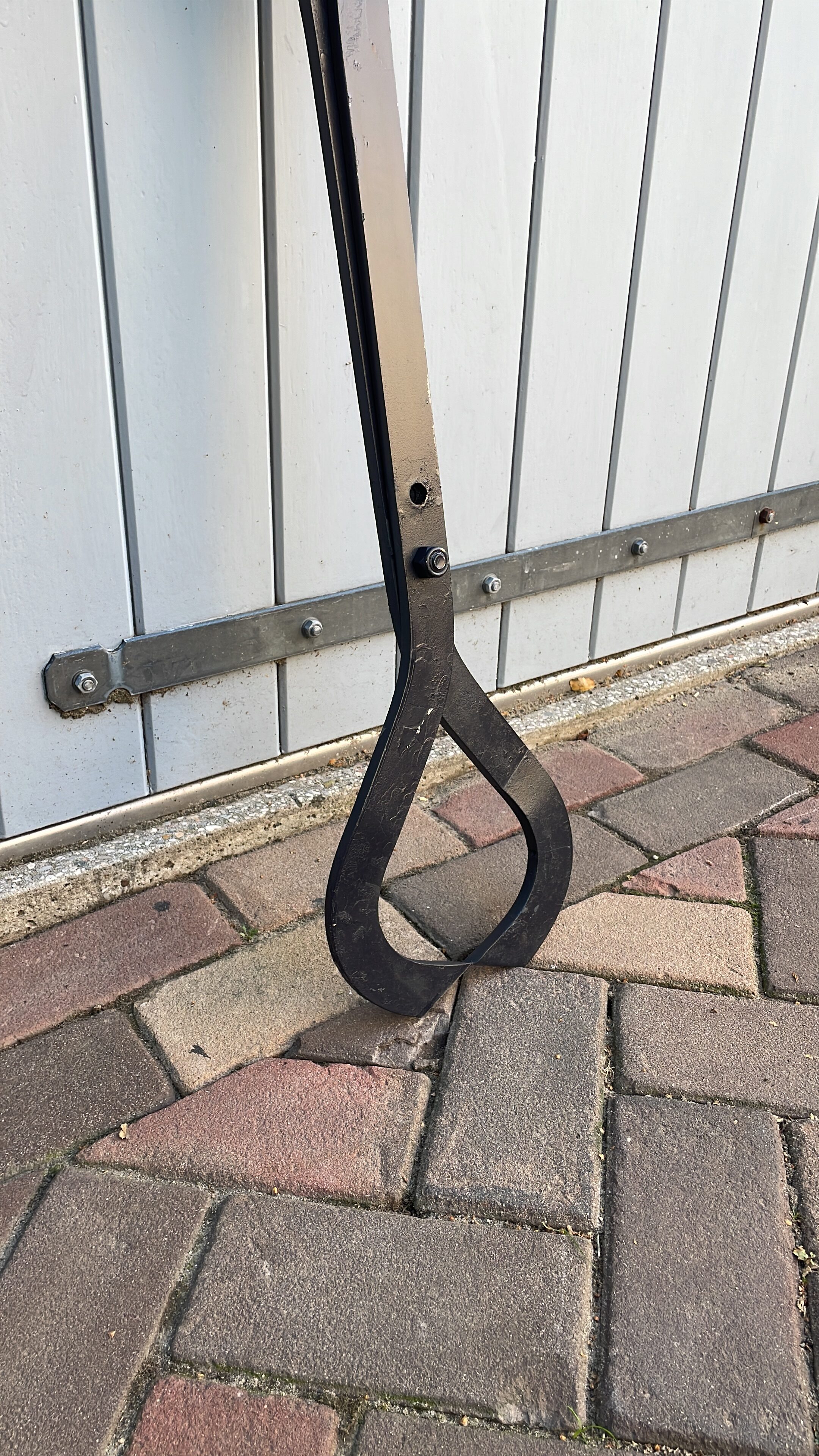Trottoirbandtang Groot 880 mm – Verstelbaar voor Brede Trottoirbanden