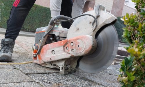 Husqvarna construcion
